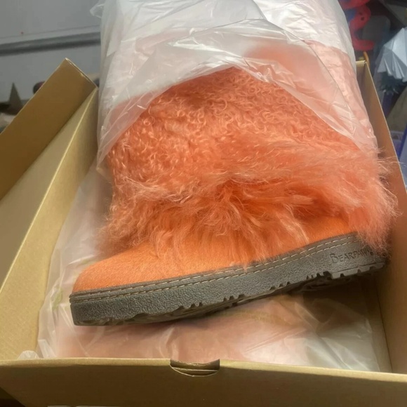 Brand New Bearpaw Boetis Il Women's Fur Boots Raspberry - Picture 3 of 4